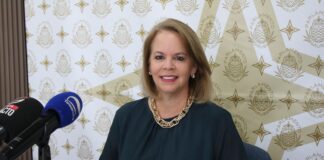 Evelyn Wever-Croes: “Over Tourism” ta afectando calidad di bida di tur ciudadano: Aruba na un momento decisivo pa cu turismo: nos kier mas di e mesun cos?