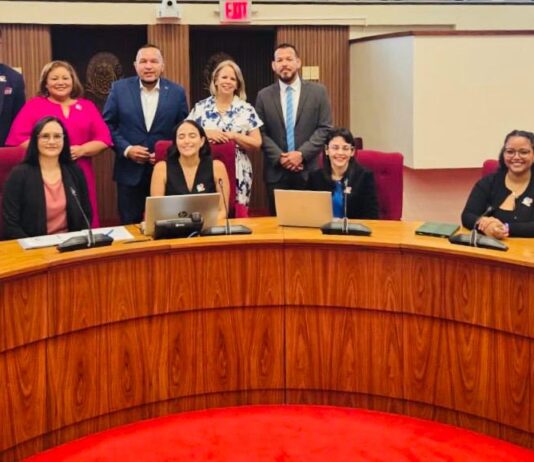 Evelyn Wever-Croes riba dia Internacional di Autismo: Cada mucha ta conta: inclusion ta cuminsa cu nos tur