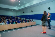 Minister Wyatt-Ras: Desaroyo di talento ta clave pa un sistema di cuido medico fuerte