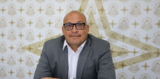 Entre Regla y Realidad: Un Analisis di e Rapport di Algemene Rekenkamer Aruba (2020) Pa: Parlamentario Edgard Vrolijk