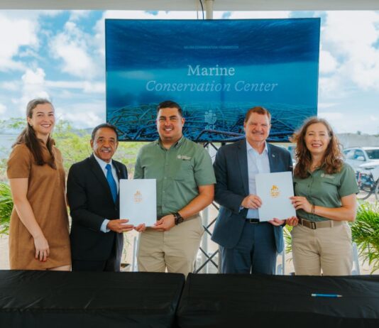 Firma di Memorandum of Understanding ta fortalece cooperacion pa conservacion y desaroyo sostenibel riba Dia di Mama Tera