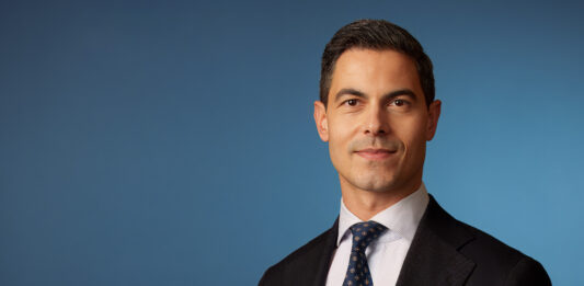 Minister-president Jetten ta bishita parti Caribense di Reino