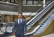 Parlamentario Eduard Pieters (PPA) na Den Haag: “PPA ta para firme cu Aruba no mester di HOFA”