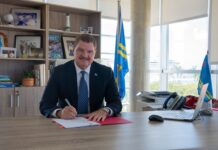 Tres momento clave den luna di mei: Aruba lo mira cooperacion regional y dentro di Reino Hulandes como tambe diplomacia internacional