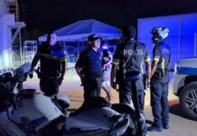 Durante control di trafico, chauffeur no a sigui ordo di polis