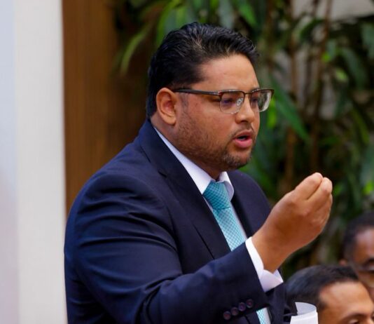 Parlamentario di AVP, John Hart: Reunion cu AWSS ta mustra cu capacidad di plantanan manera Bubali y Parkietenbos a subi significativamente