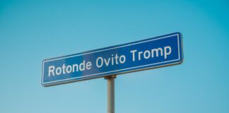 Rotonde di Noord awor ta carga e nomber “Rotonde Ovito Tromp”
