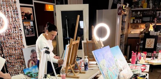 Grupo Love4Art ta presenta su exposicion ‘Collected Moments 2024-2026’