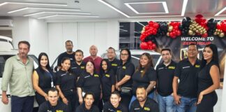 All to Car ta celebra 10 aña liderando servicio automotriz na Aruba