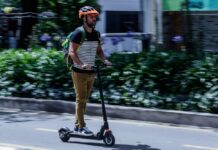Esaki ta e ley pa uzo di step electrico na Colombia na 2026: Edad, velocidad y siguridad