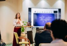 Autoridadnan di supervision di Reino ta reuni na Aruba pa atende cu riesgonan di traficacion di hende den e sistema financiero