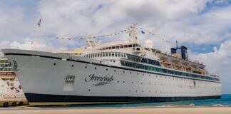 Freewinds ta regresa Aruba despues di un luna di outreach comunitario na Colombia