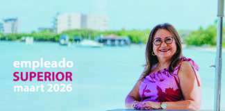 Charline Tromp ta empleado superior di Aruba Bank