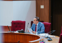 Minister Wever den Parlamento: Gobierno AVP-FUTURO ta actua decisivamente pa proteha Aruba contra impacto di subida di prijs di petroleo y tension geopolitico