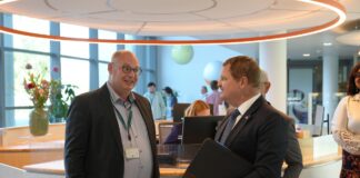 Prome Minister Mike Eman ta consolida cooperacion pa preclearance Europeo cu Royal Schiphol Group