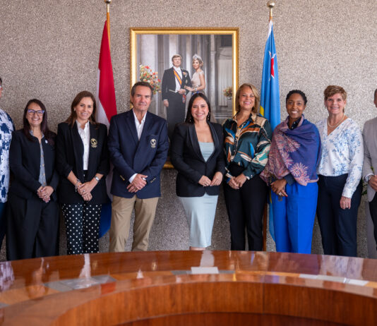 COA y Panam Sports ta reuni cu Minister di Deporte