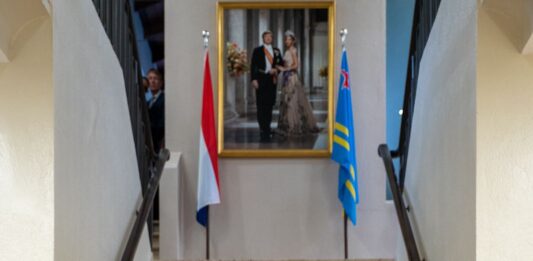 Premier Jetten cu elogia pa Gabinete AVP-Futuro: “Un rumbo cla pa fortalecemento economico di Aruba”