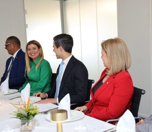 Lider di fraccion AVP den encuentro cu Premier Jetten: Dialogo constructivo riba siguridad, cooperacion y futuro economico di Aruba