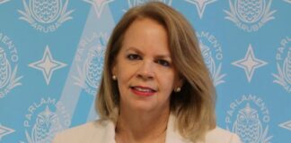 Evelyn Wever-Croes: Parlamento no por bira un instituto di silencio