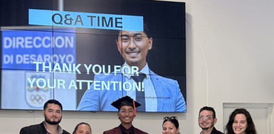 Joey Francisco a gradua como Bachelor den Organization, Governance and Management (OGM)