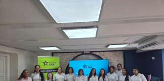 Minister Gerlien Croes: Oficina di Ban Studia y EducationUSA ta sigui guia hobennan riba nan caminda pa educacion superior