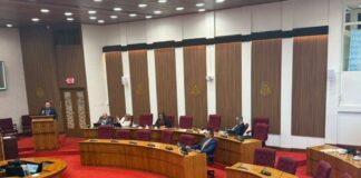 “Problema di enseñansa no ta falta di vision, ta falta di accion” Pieters ta confronta minister Croes cu realidad duro di enseñansa na Aruba