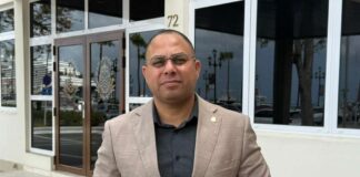 Eduard Pieters: āTa inaceptabel cu un Presidente di Parlamento kier manipula y mal informa pueblo tocante Rijkswet HOFAā