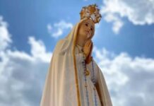 Un mainta di reflexion y oracion trahando e Santo Rosario