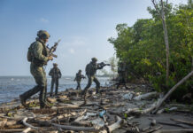 Mariniers ta renforsa cooperacion na Colombia