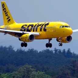 Spirit Airlines a dal porta cera awe; lagando miles di pasahero pega