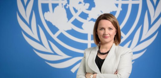 Cu bishita di UNRC, Aruba y Nacionnan Uni ta reforsa lasonan di cooperacion multilateral