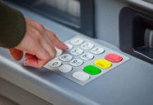 HUES NO A KERE POLIS: HOMBER DECLARA LIBER DI HORTA BANCOMATICO!