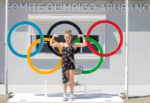 Aruba Amateur Weightlifting Association ta reuni cu COA pa comparti noticia positivo