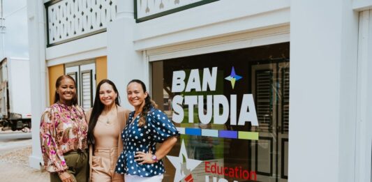 Minister Gerlien Croes: ArubaĀ aĀ introduci āBan Studiaā y āEducationUSAā: Un Hub Nacional Nobo pa eleva oportunidad pa EnseƱansa Avansa