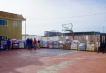 Comunidad Chines na Aruba ta reuni 42 palet di ayudo pa Venezuela den tres dia: Prome Minister Mike Eman a bishita Aruba New China Club y gradici e muestra di solidaridad cu e pueblo Venezolano