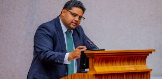 Parlamentario di AVP, John Hart: Burubundo ta sali for di curason di Cas di Partido AVP pa contribui na bienestar general di Aruba