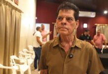 Comerciante Alex Croes durante anochi di informacion riba HOFA: “Si nos perde autonomia financiero, kico ta keda di nos Status Aparte?”