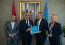 Gobierno di Aruba a reuni cu grupo di experto di Tweede Kamer