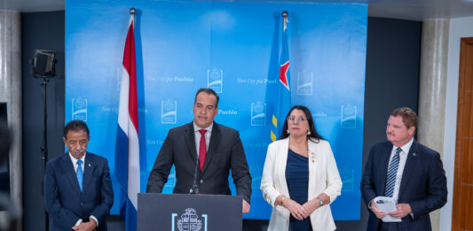 Minister Geoffrey Wever: Gobierno ta bolbe subisidia aumento di gasoline y diesel pa mitiga e impacto pa comunidad