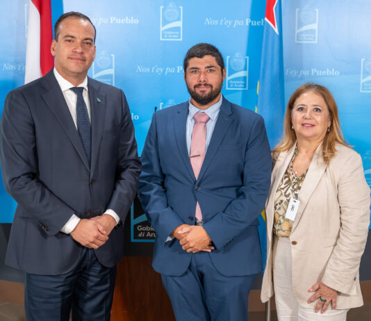 Minister Geoffrey Wever: Economia lo crece y surpasa 8 biyon florin den 2026