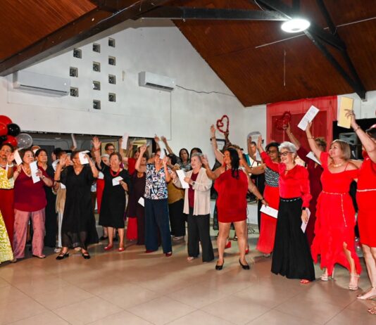 Grupo di adulto mayor Flor di Aloë ta celebra aniversario di 10 aña: Grupo di adulto mayor Flor di Aloë a celebra un decada di amistad, compromiso y comunidad