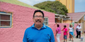 Gobierno y FCCA ta duna Caya Sint Maarten un aspecto nobo: Joselito Kock contento di porfin mira cambio den Village: Si nos traha hunto, nos por logra cosnan grandi pa Aruba
