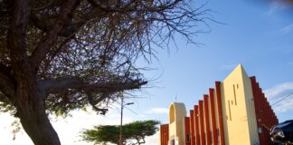 Kapel Emanuel ta bira monumento protehi: Gobierno ta honra legado di arkitecto Virgilio Kock y fortalece preservacion di nos patrimonio