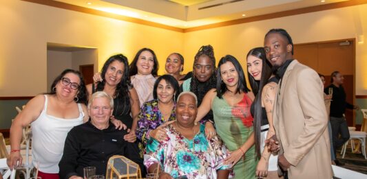 Fiesta di mitar aña marca cu logronan na Playa Linda