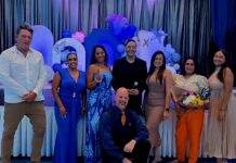 Addonsito ta felicita Colegio Santa Filomena su graduadonan