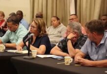 Parlamentario Eduard Pieters (PPA):“Un pais no por ta goberna via Facebook! Dialogo, comunicacion y liderazgo ta esencial pa futuro di Aruba”
