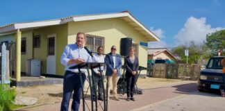 Gobierno y FCCA ta inverti den mantencion di mas cu 141 cas na San Nicolas: Trabounan na Village, Caya Sint Maarten y Caya Guadeloupe ta enfoca riba mehora calidad di bida y cuido di comunidad