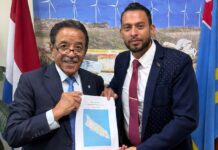 Parlamentario di AVP, Dennerich Kelly: Bos di comunidad ta guia nos trabou pa un infrastructura miho