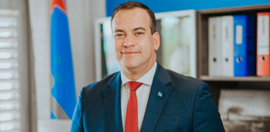Minister Geoffrey Wever: reduccion di accijns tin impacto positivo riba poder di compraÂ