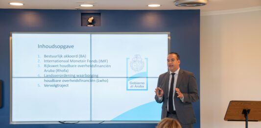 Minister Wever a reuni cu KVK pa dialoga tocante Rijkswet HOFA y LWHO